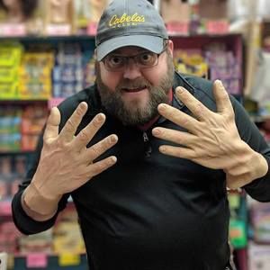 Meet your Posher, Erik